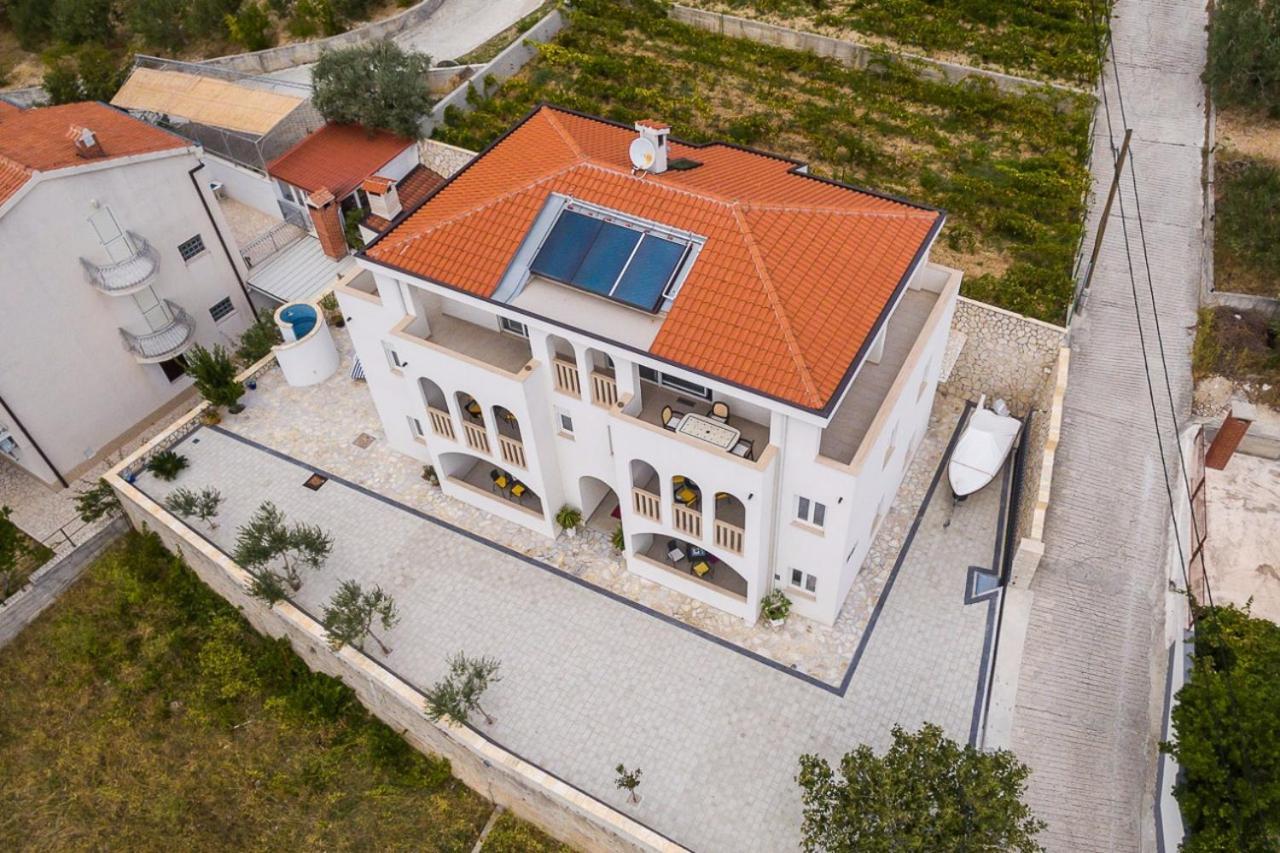 Appartments Villa Daria Marusici  Exteriér fotografie